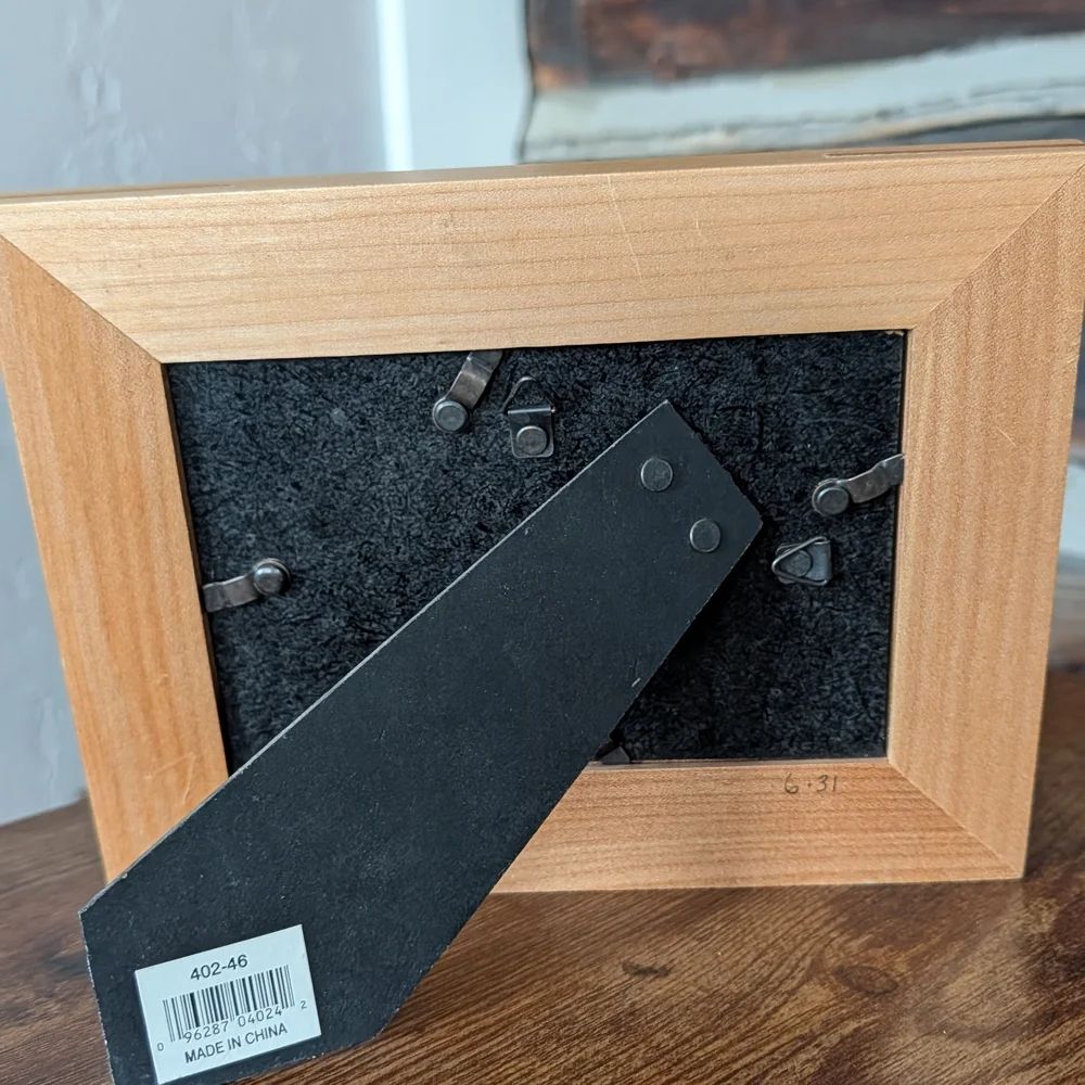 Wooden Friends Photo Frame 4x6